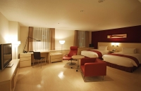 The Grand in Grand is a special floor offer cutting-edge comfort and luxury. 